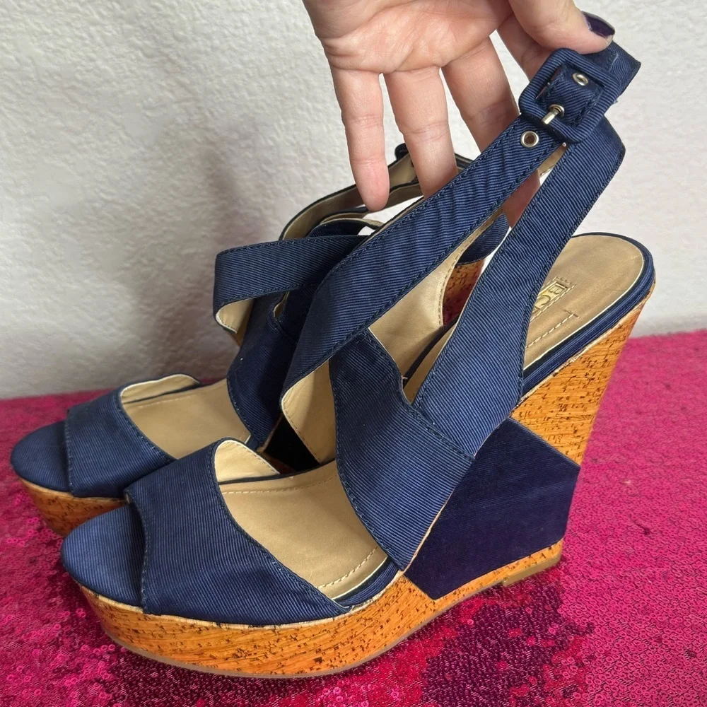 NEW w TAGS 🏷️ BCBG Women’s Navy Jean Crisscross Wedge Platforms (Size 9)